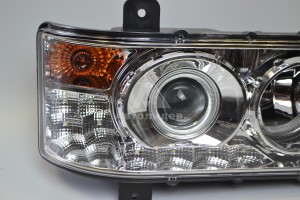 310-3775 Фара ЕВРО-3 с ДХО правая 310-3775
