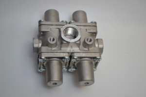 100-3515300 Клапан защитный 4-х контурный 100-3515300 "RADLINE"